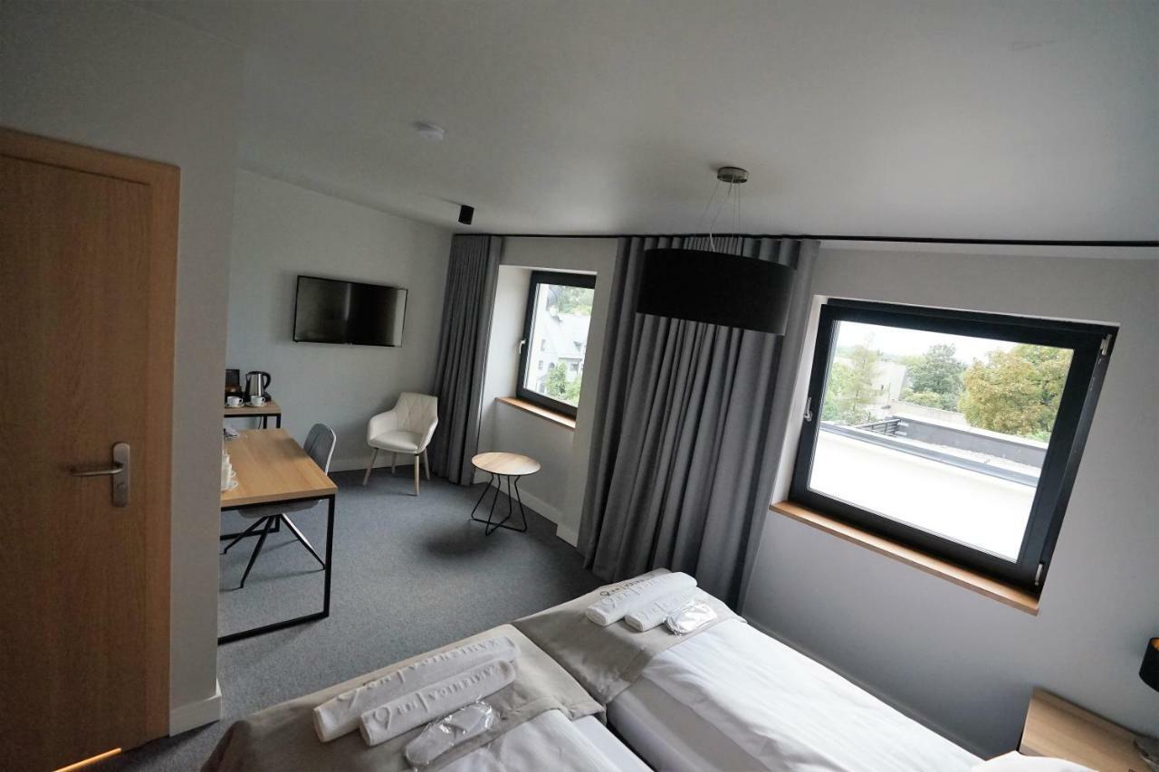 Kamienica Nr 6 Aleksandrów Lódzki Exterior foto